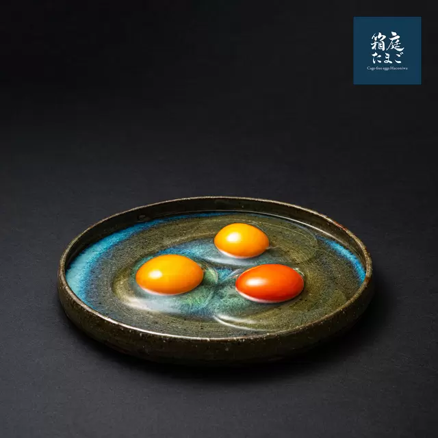井上茂さん食器で箱庭茜、箱庭凛、箱庭萌